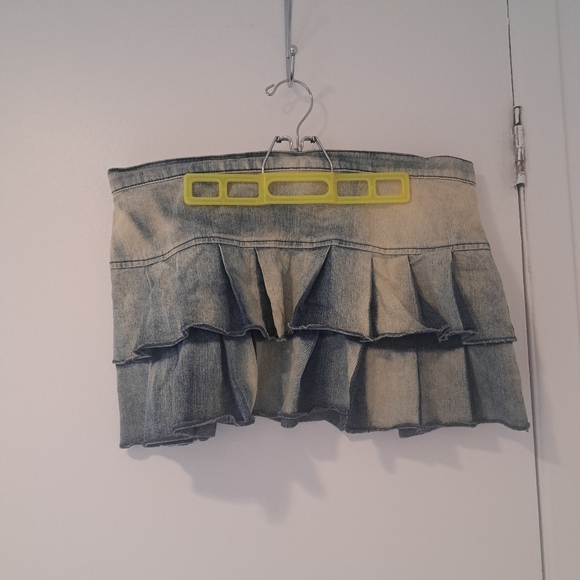Armor Jeans mini skirt - Picture 1 of 2